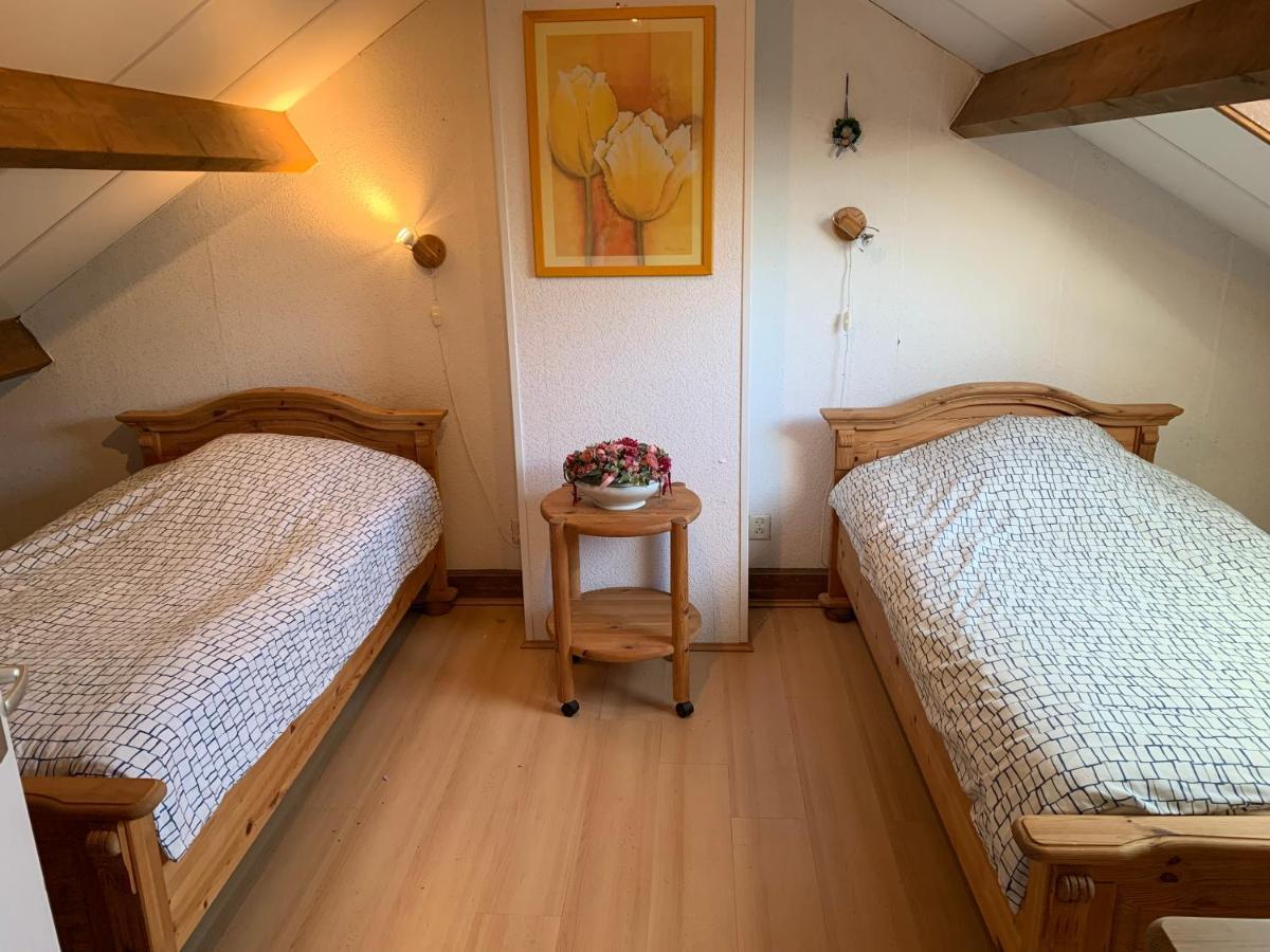 Rustig Gelegen Vakantiebungalow كورتْخين المظهر الخارجي الصورة